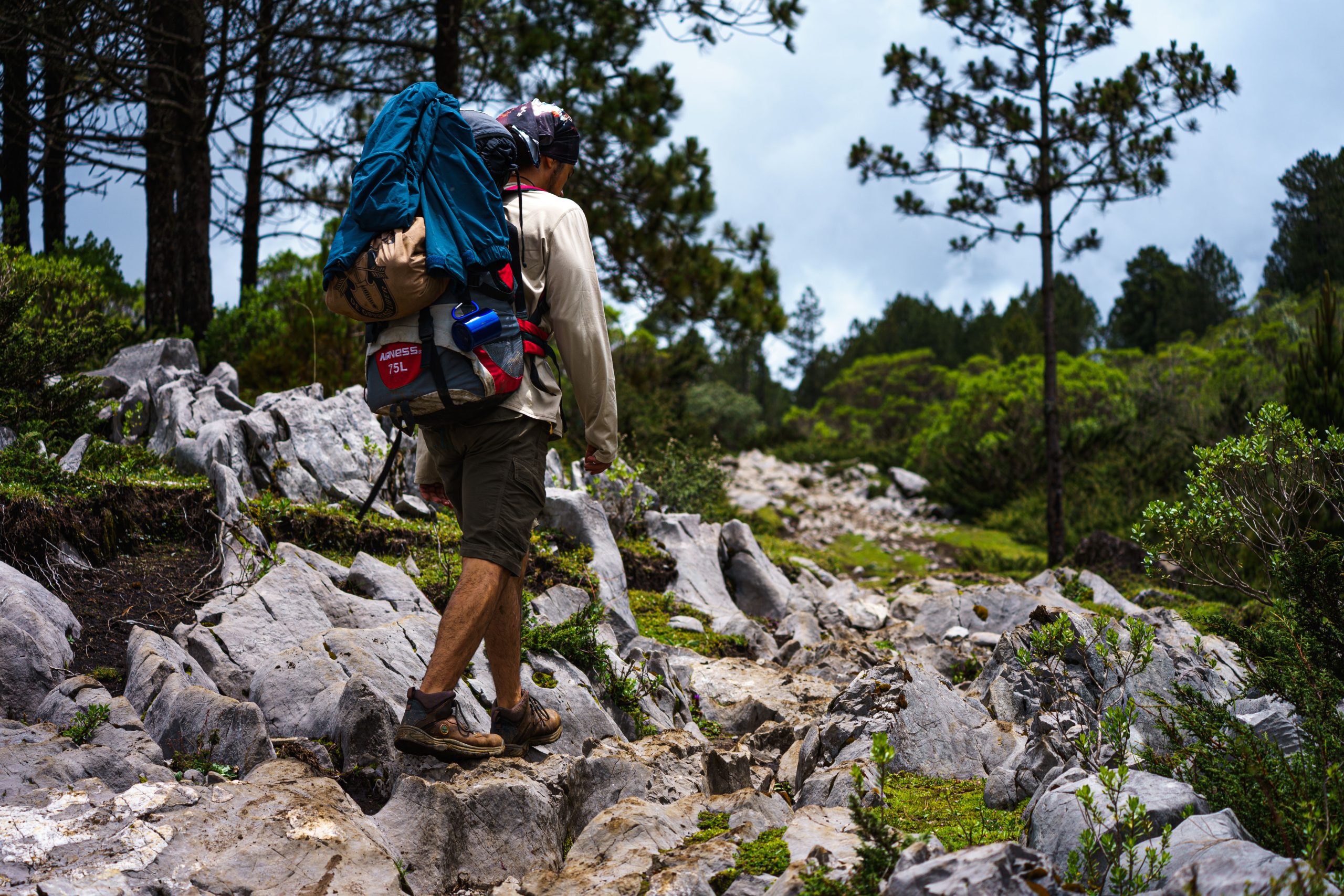 Pack Light for Hiking Without Sacrificing Essentials